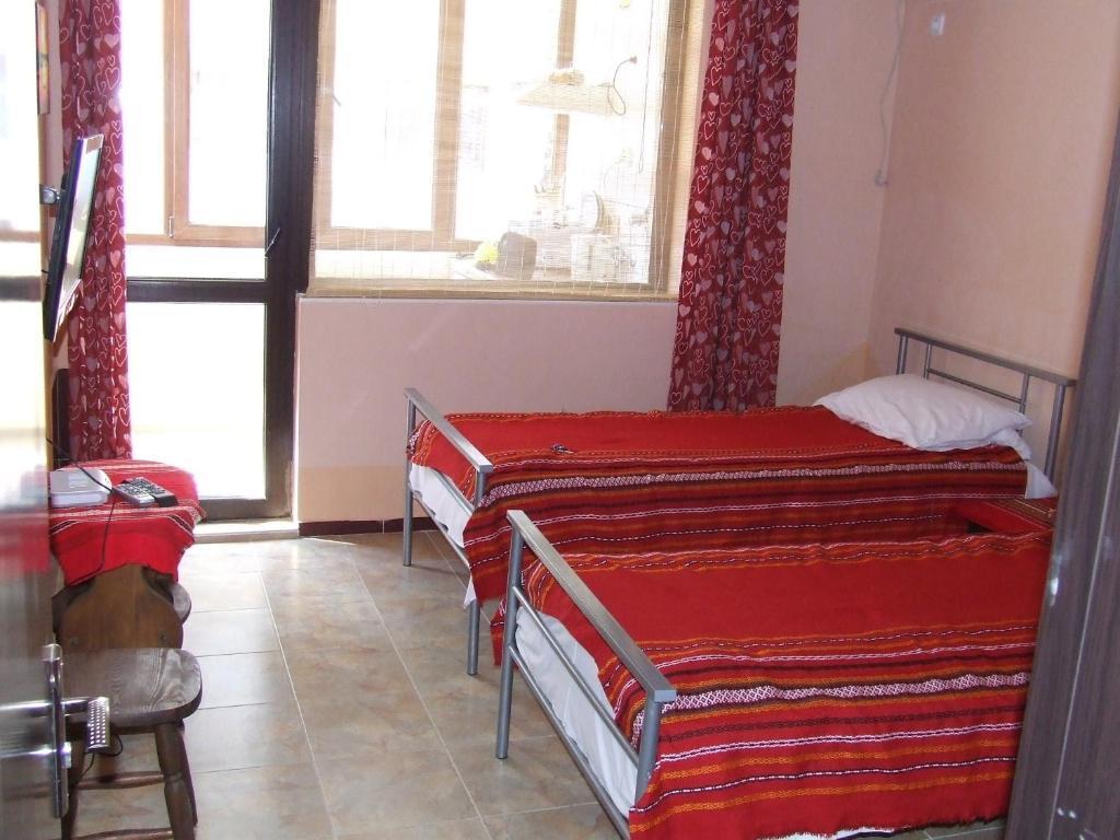 Asparuhov Guest Rooms And Apartments Varna Kamer foto